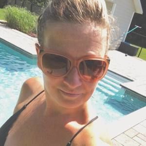 Meet your Posher, Stefanie